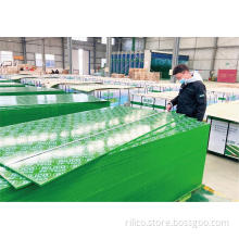 Plastic plywood for outdoor use